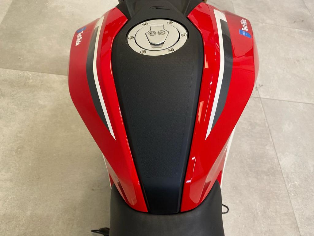G 310 R
