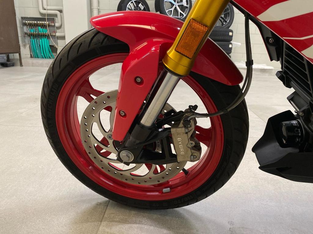 G 310 R