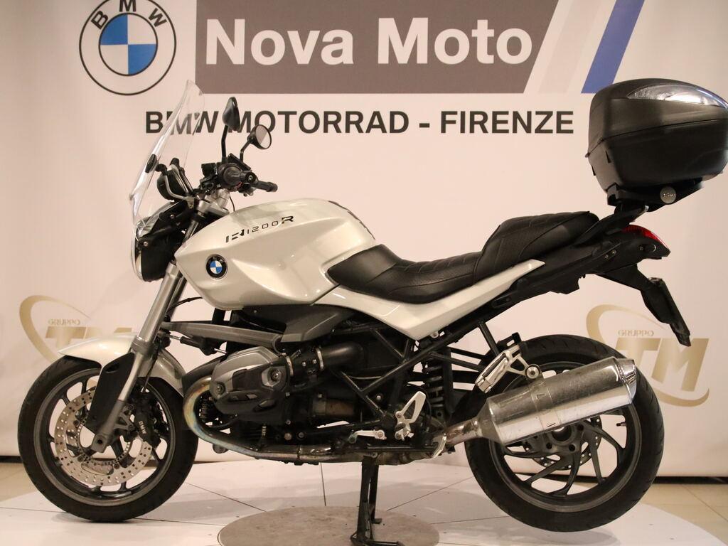 R 1200 R