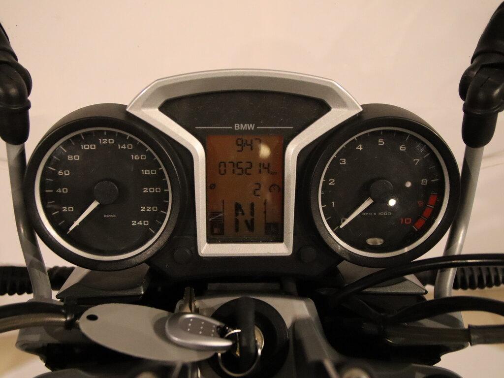R 1200 R