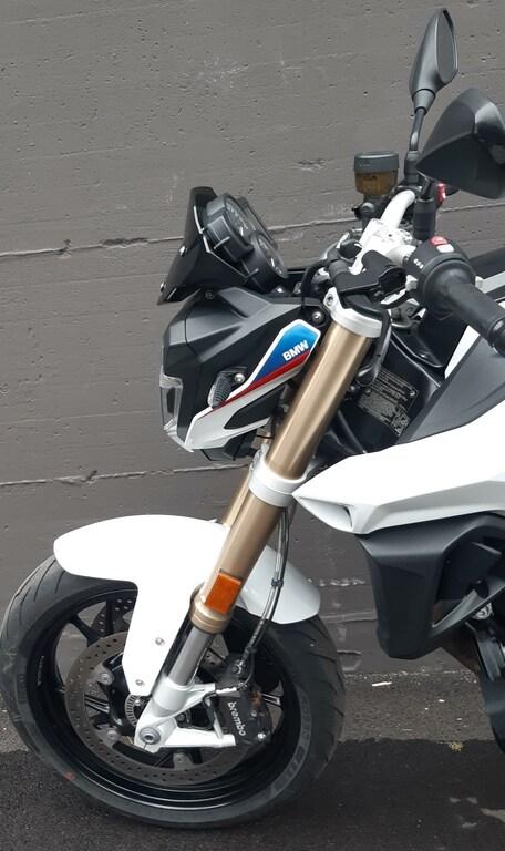 F 800 R