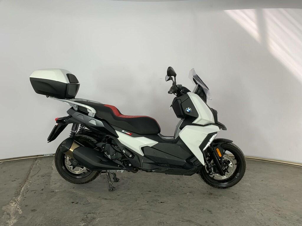 C 400 X