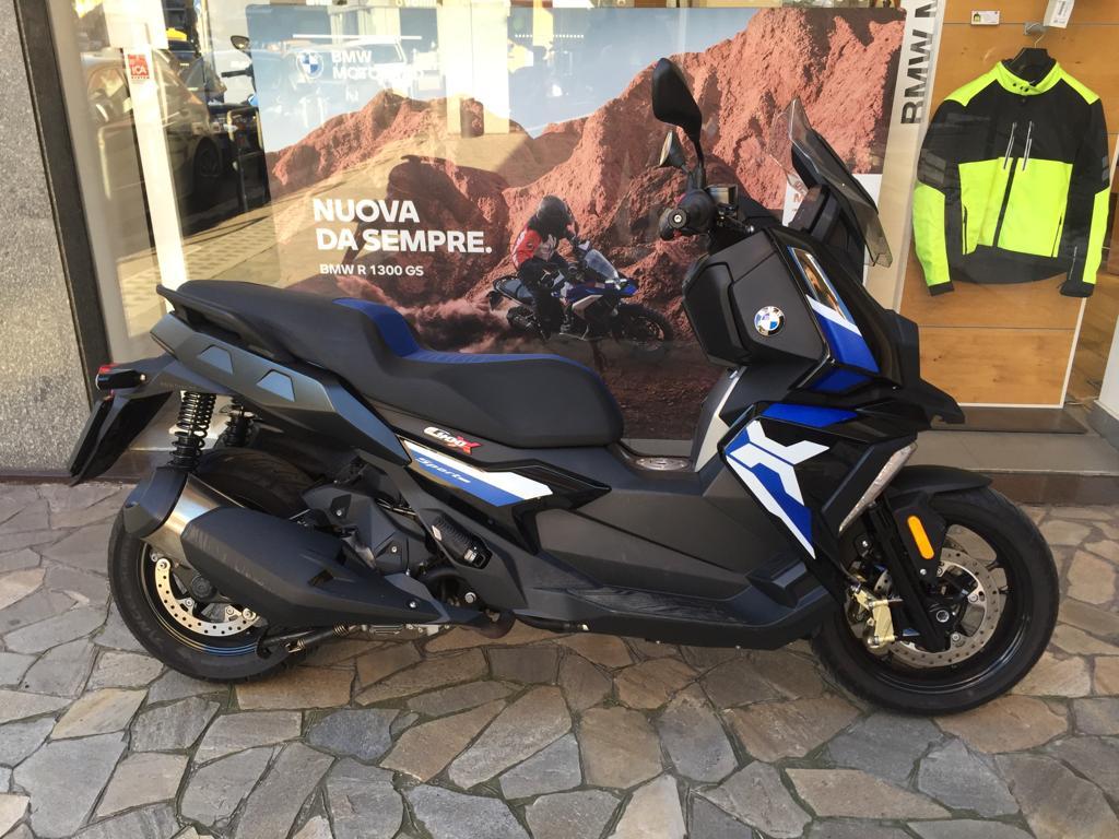 C 400 X