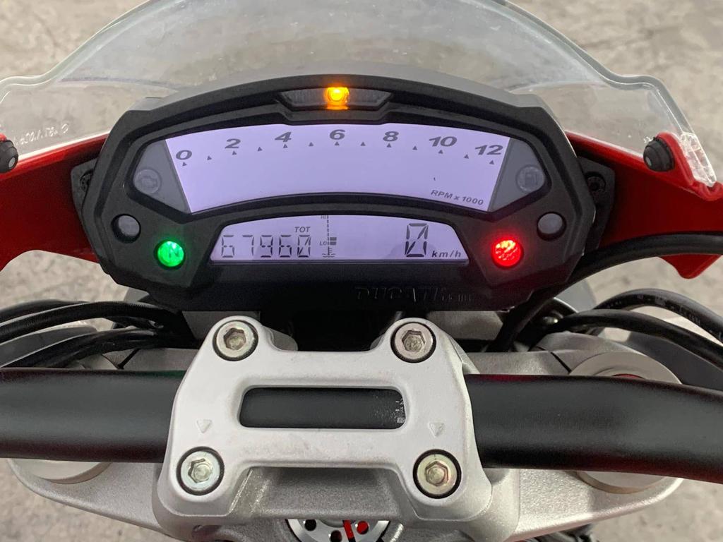 MONSTER 1100 EVO