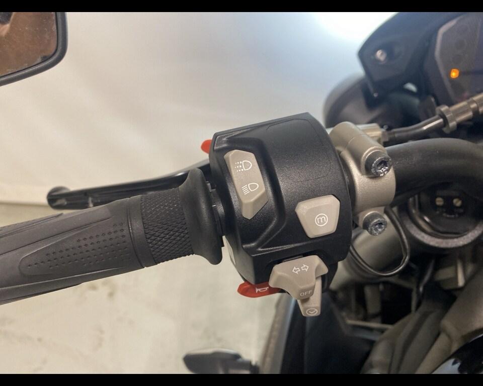 STREET TRIPLE 765