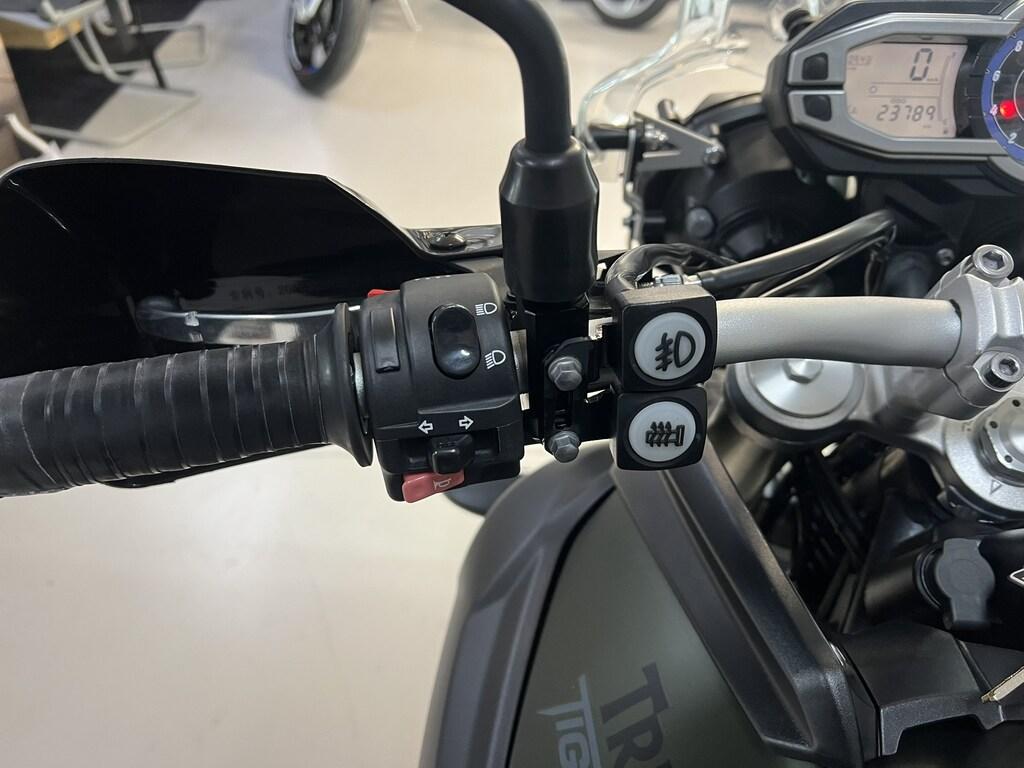 TIGER 800