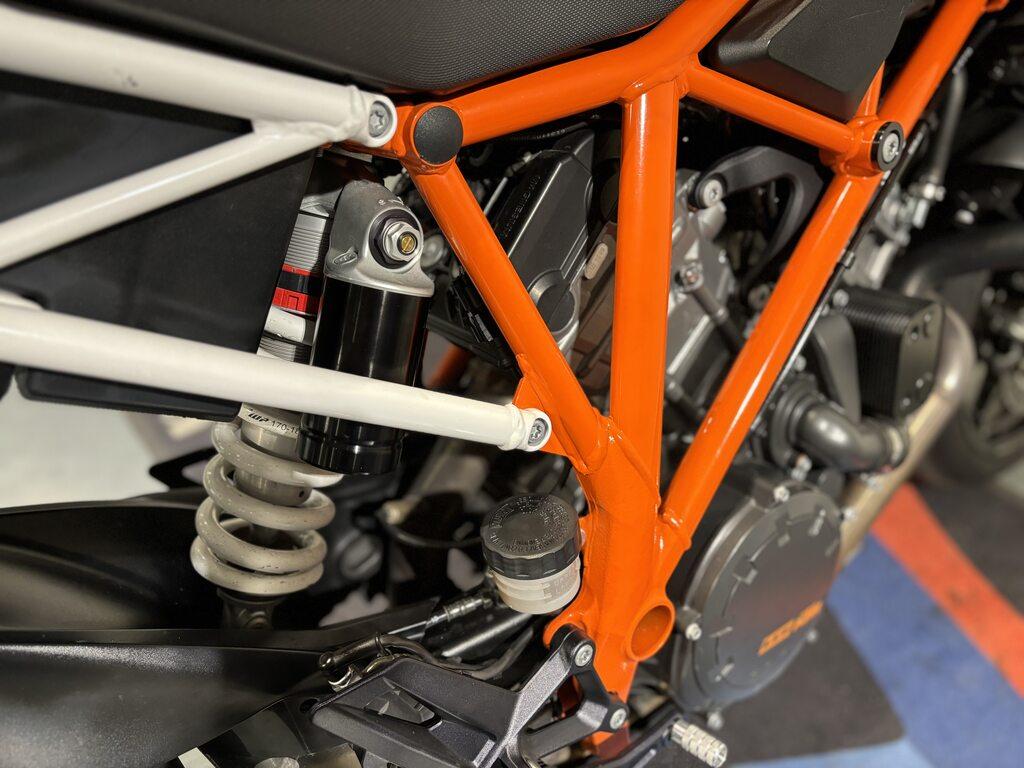 1290 SUPER DUKE