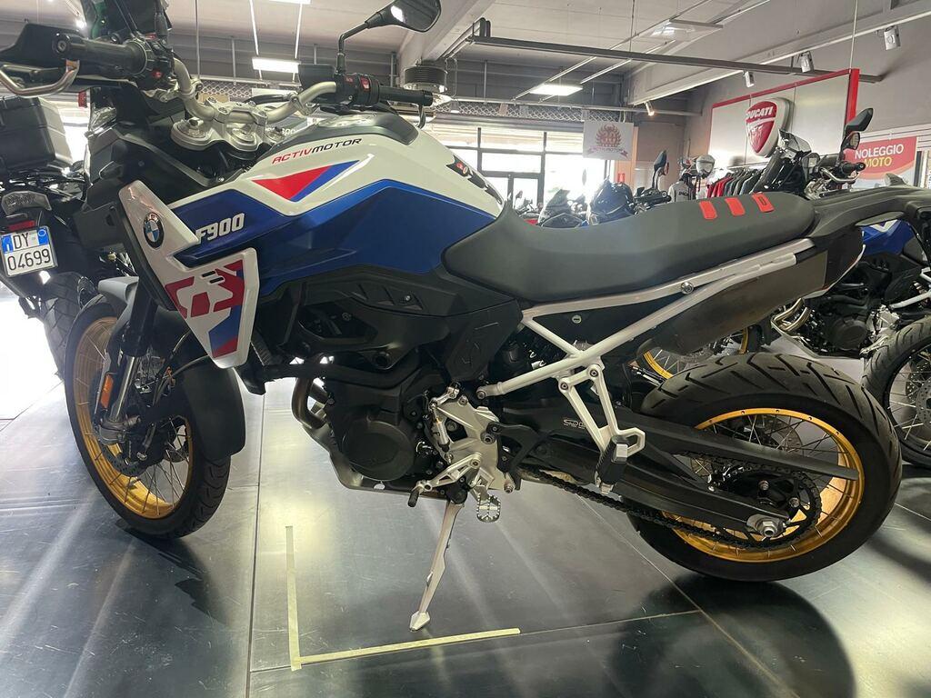 F 900 GS