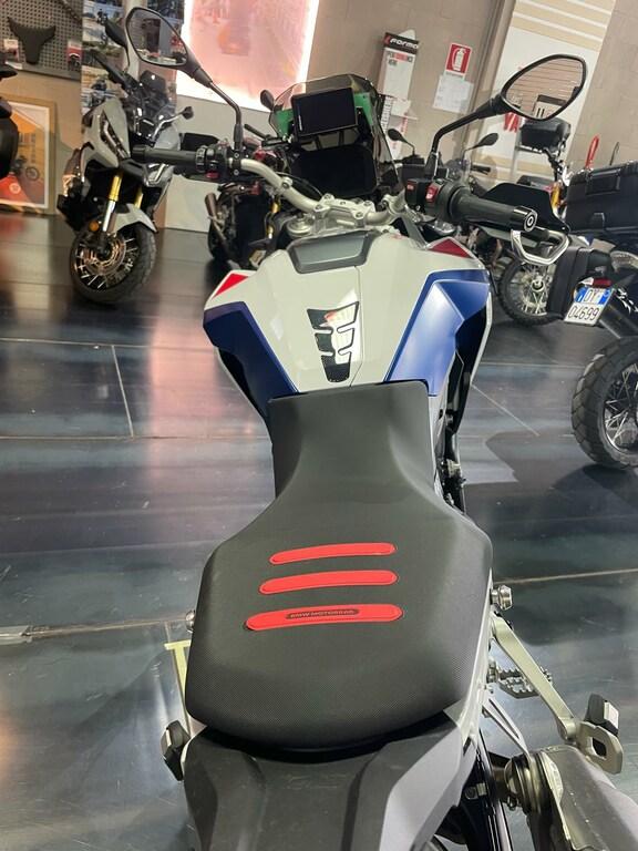 F 900 GS