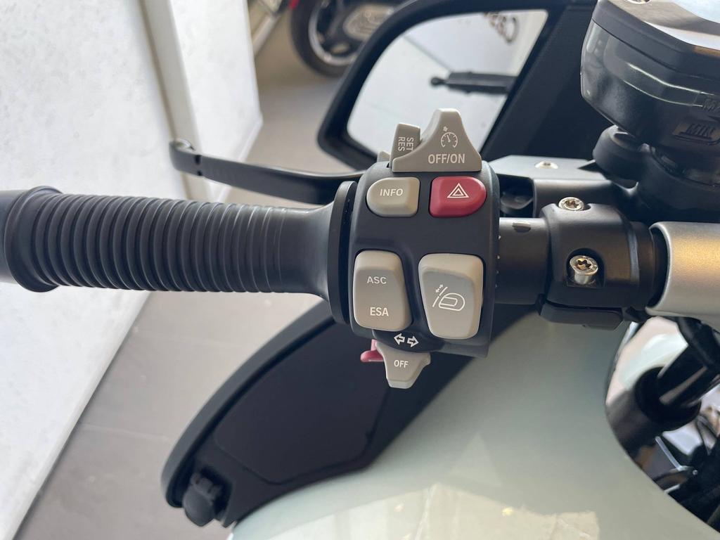 R 1200 RT
