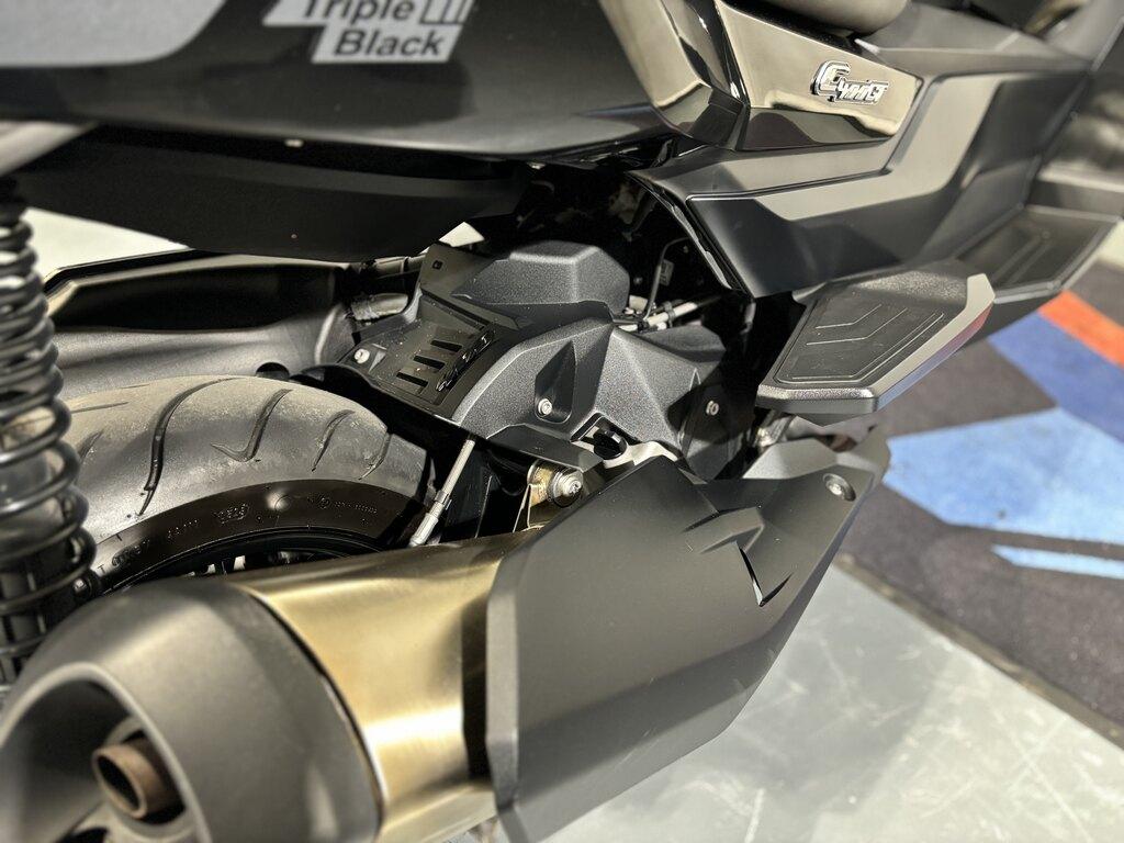 C 400 GT