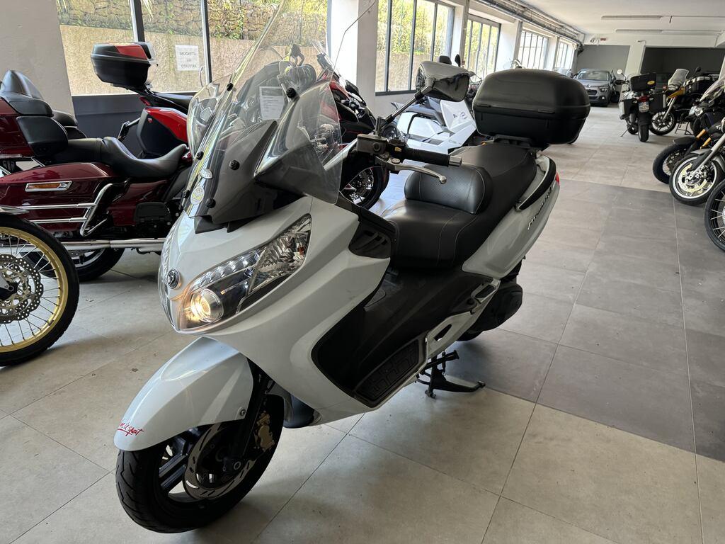 MAXSYM 400