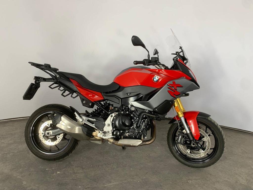 F 900 XR
