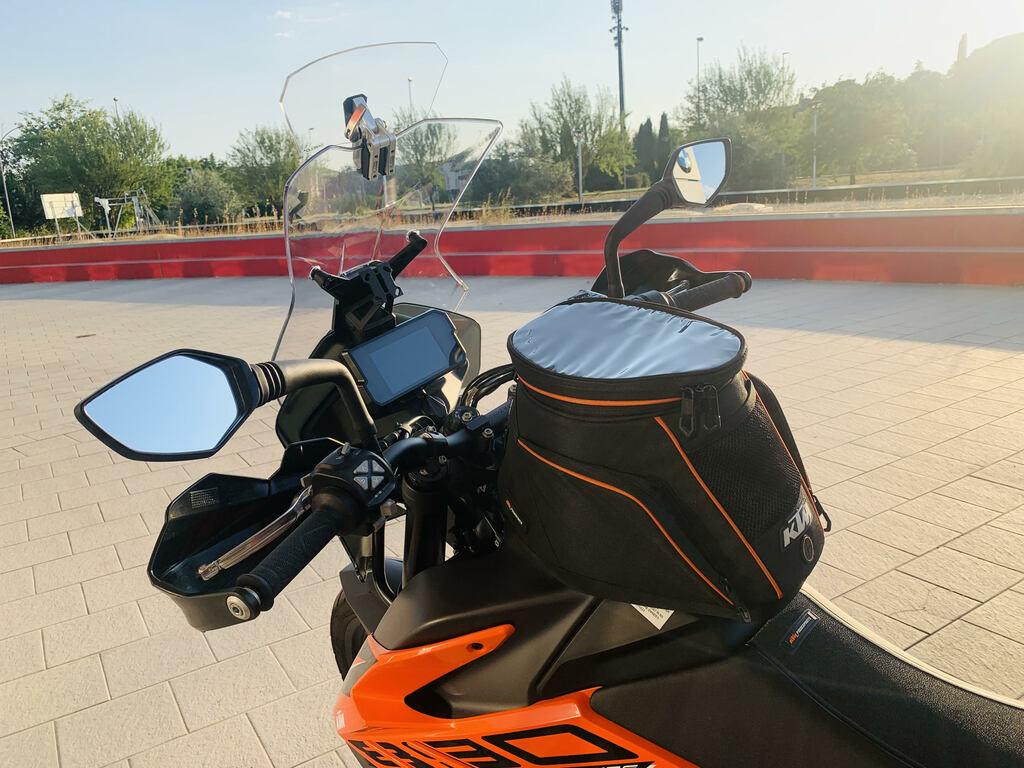 890 ADVENTURE