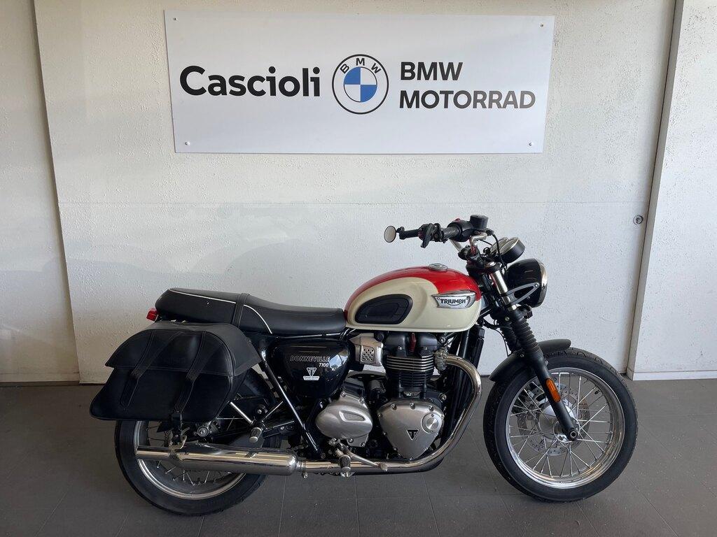 BONNEVILLE 900 T100