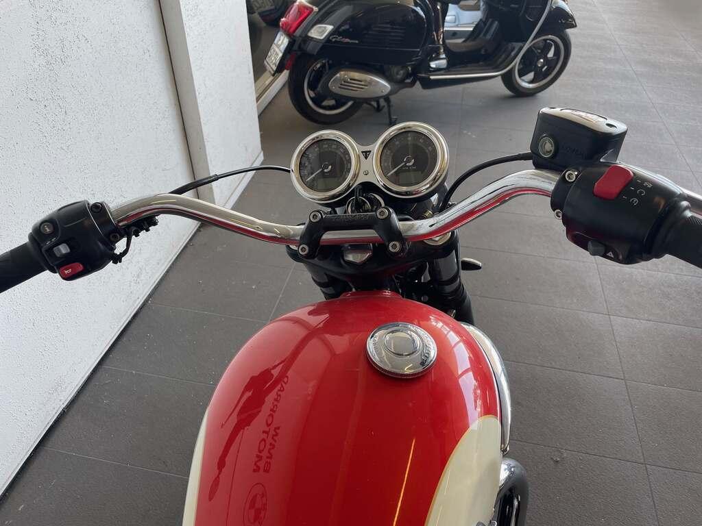 BONNEVILLE 900 T100
