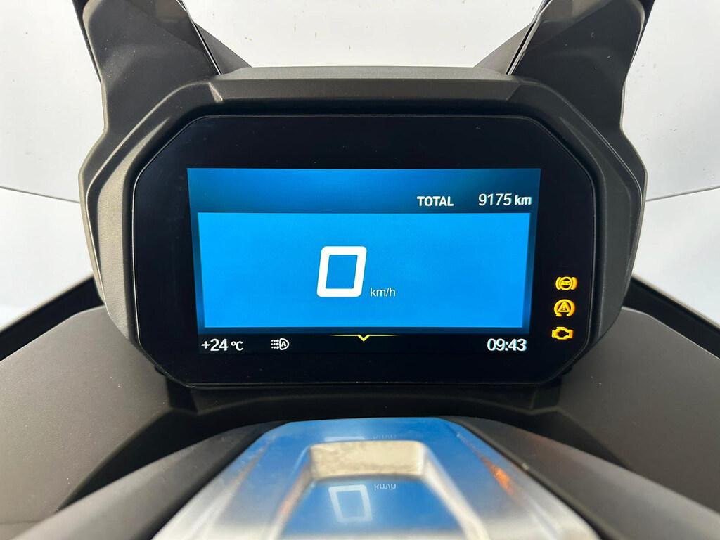 C 400 GT