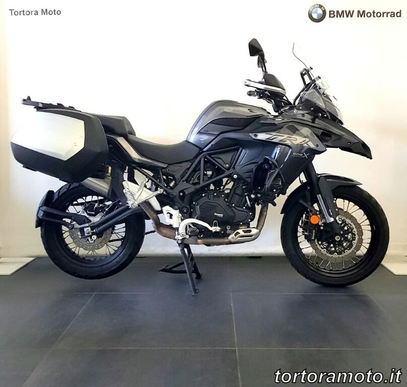 TRK 502