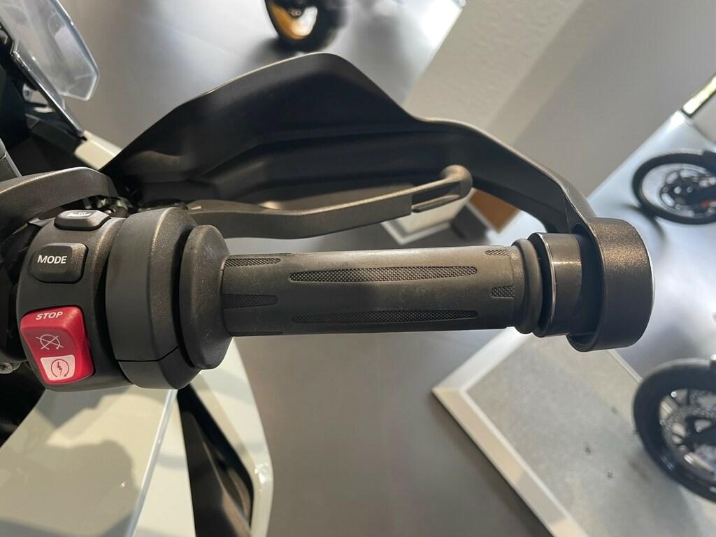 S 1000 XR