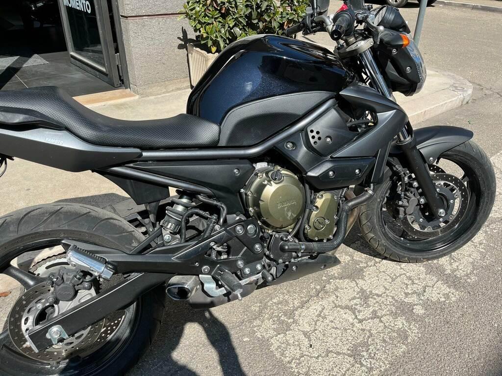 XJ6 600