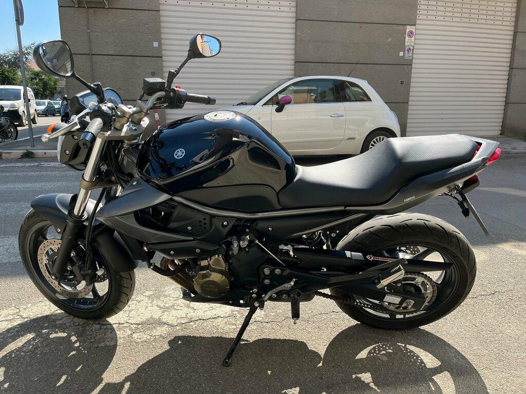 XJ6 600