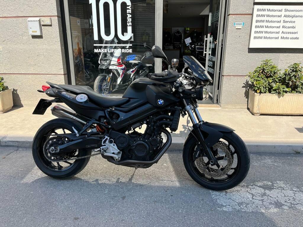 F 800 R