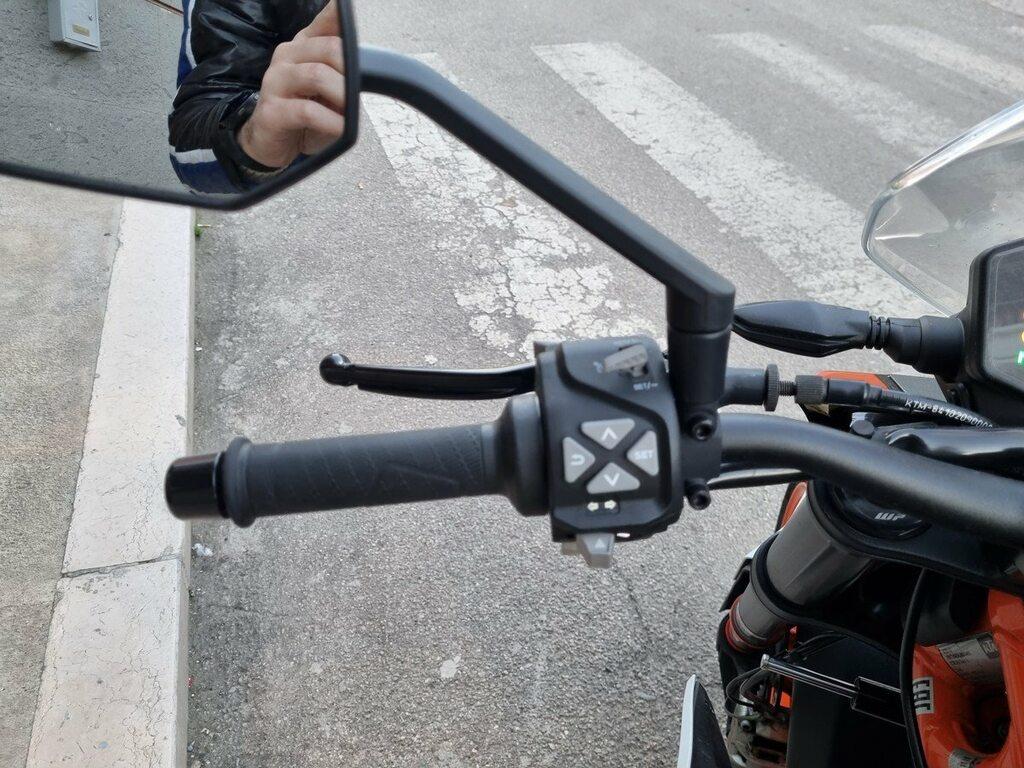 890 DUKE