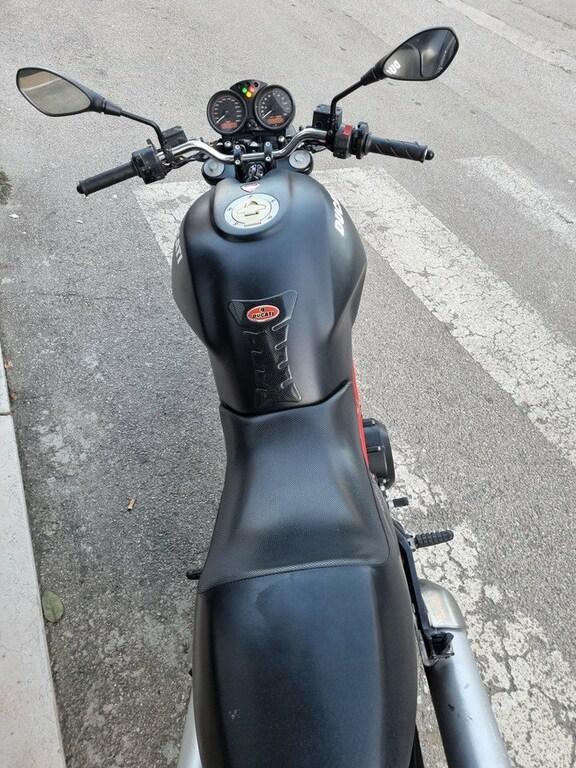 MONSTER 695