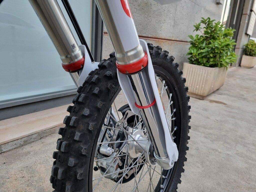 350 FE 4T