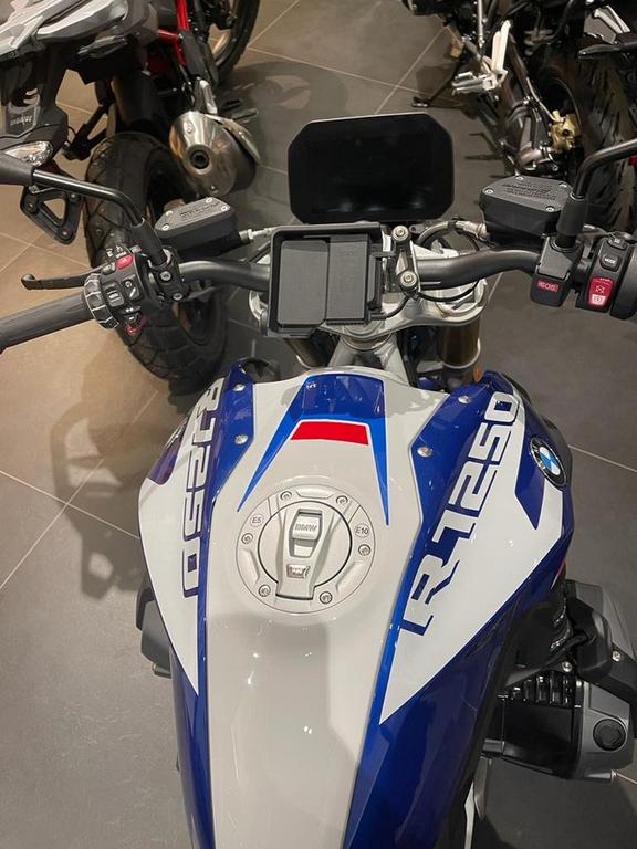 R 1250 R