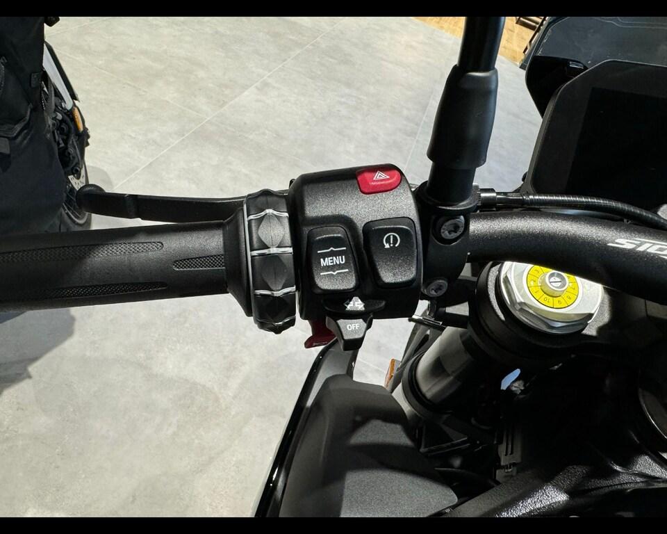S 1000 R