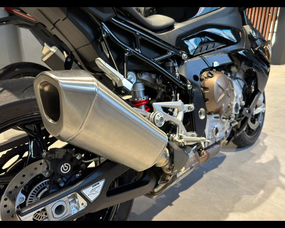S 1000 R