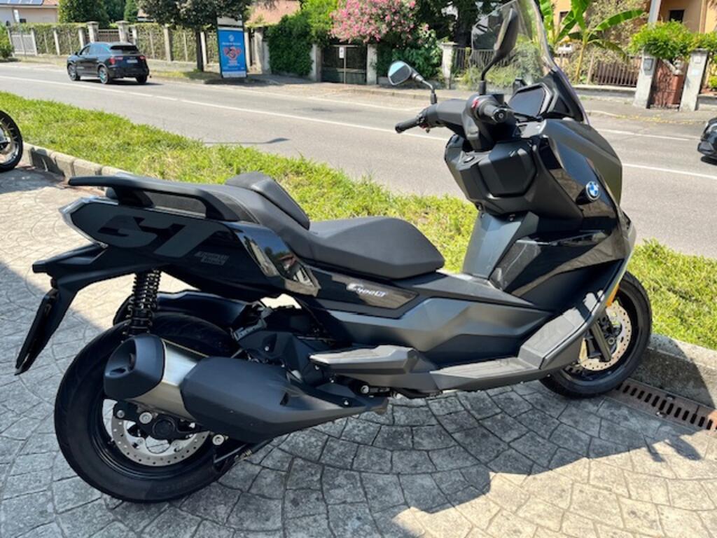 C 400 GT