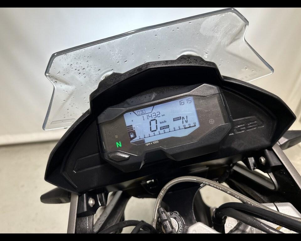 G 310 GS