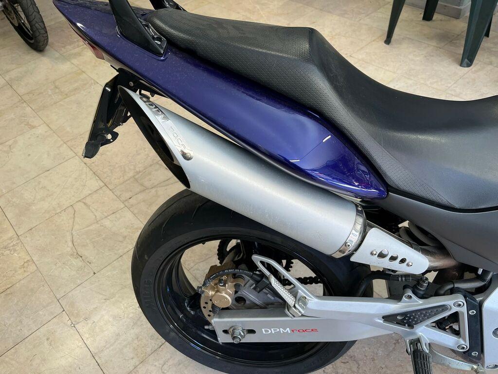 HORNET 600