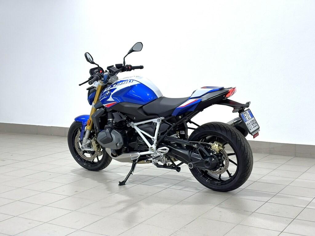 R 1250 R