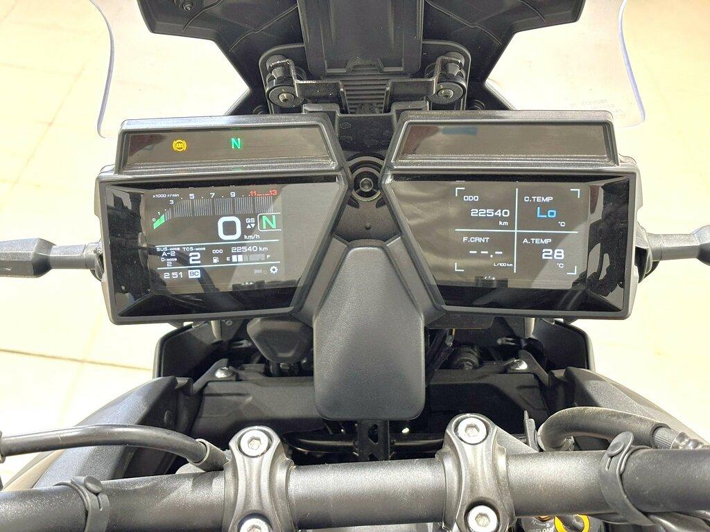 TRACER 900