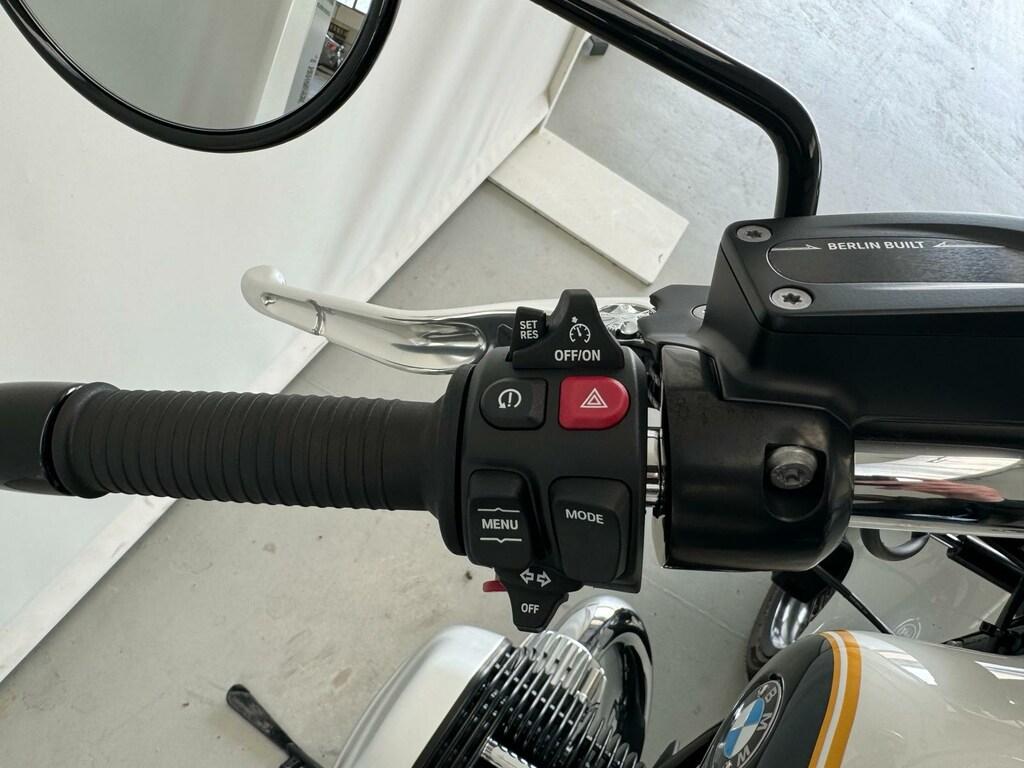 R 18