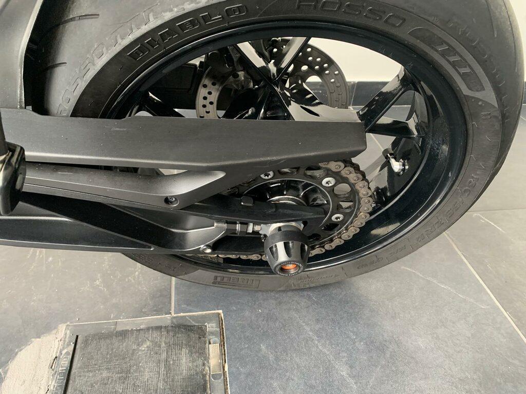 890 DUKE