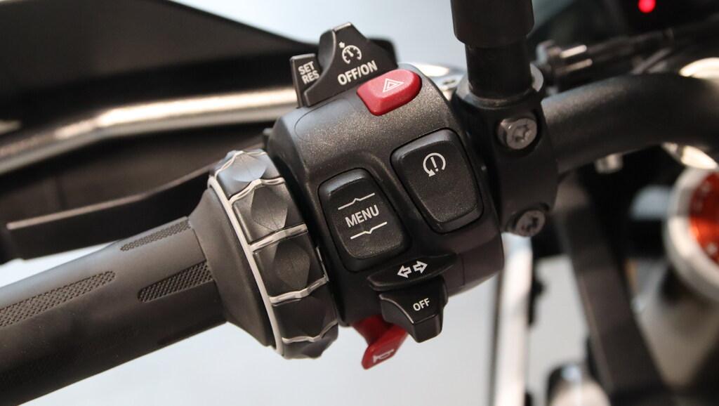 F 900 GS