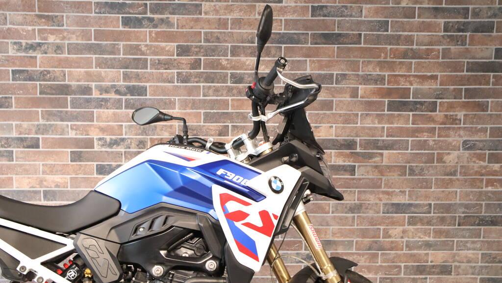 F 900 GS