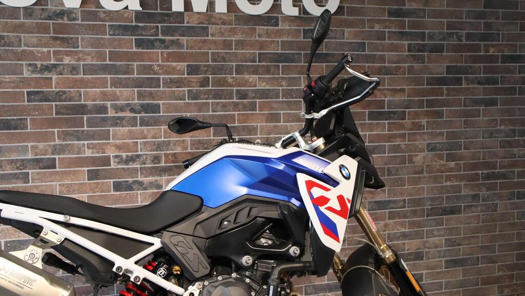 F 900 GS