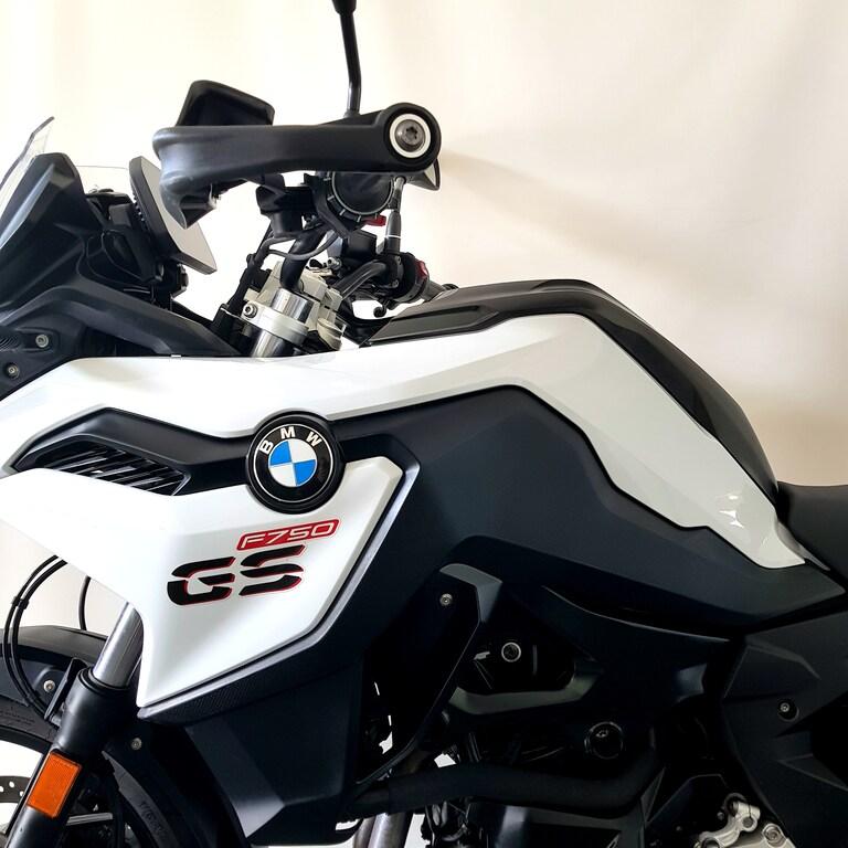 F 750 GS