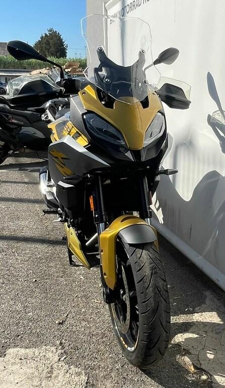 F 900 XR