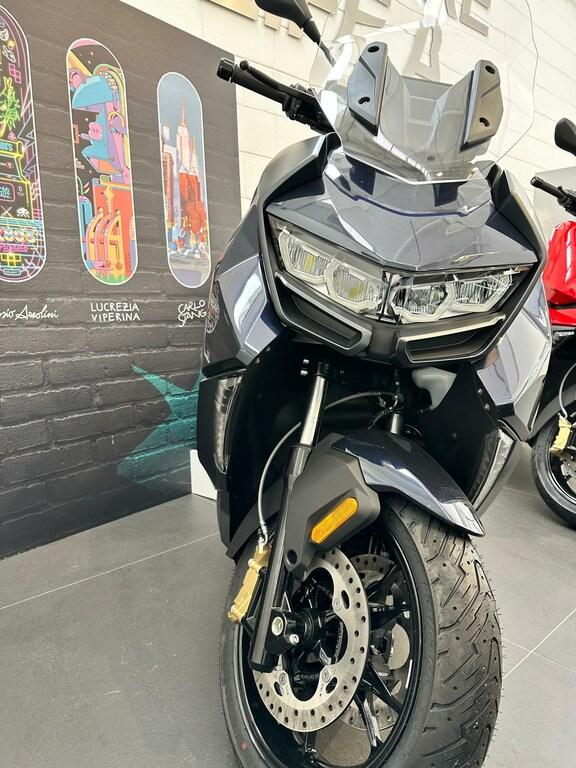 C 400 GT