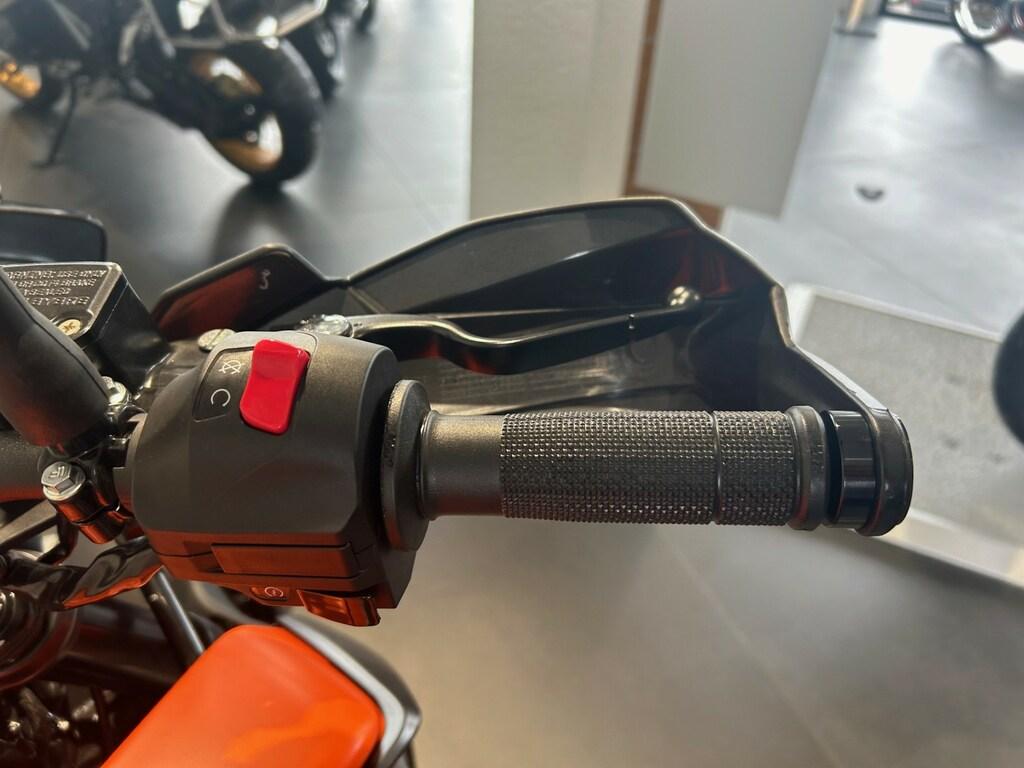 390 ADVENTURE