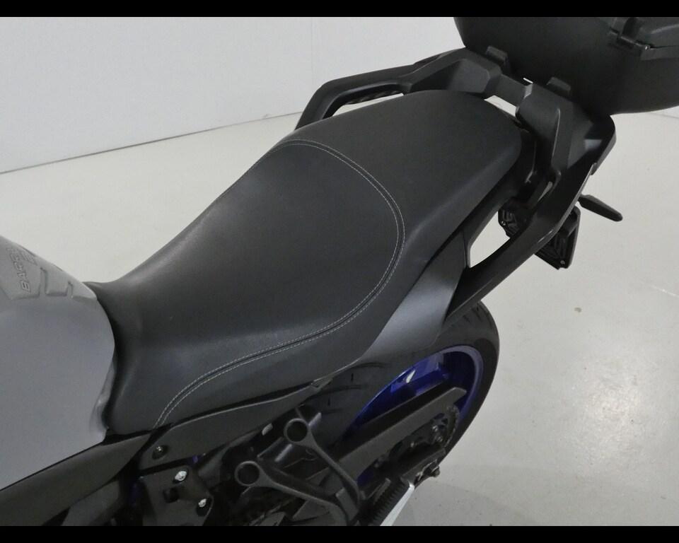 TRACER 700