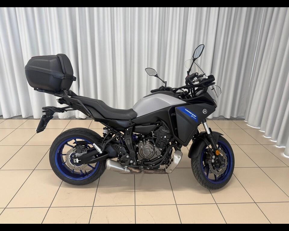 TRACER 700