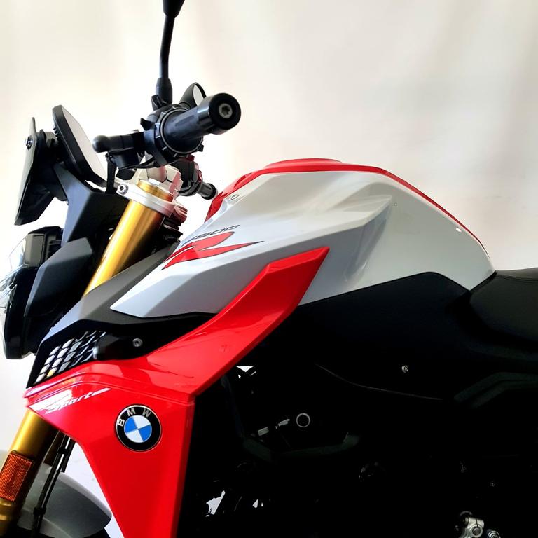 F 900 R
