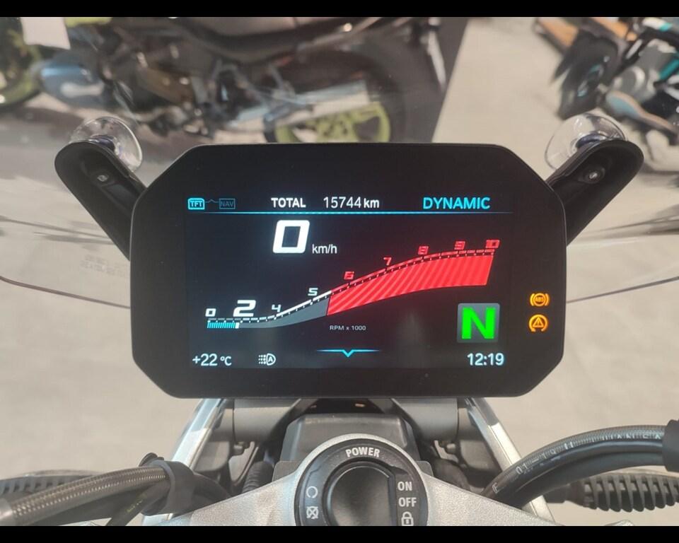 R 1250 R